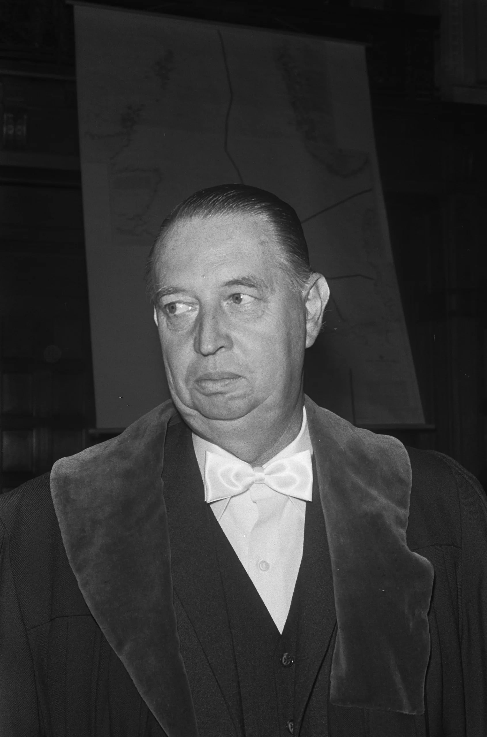 Portrait of Günther Jaenicke (1914–2008) – memorial page