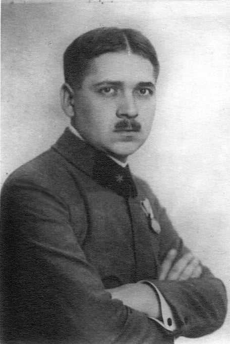 Portrait of János Komáromi (1890–1937) – memorial page