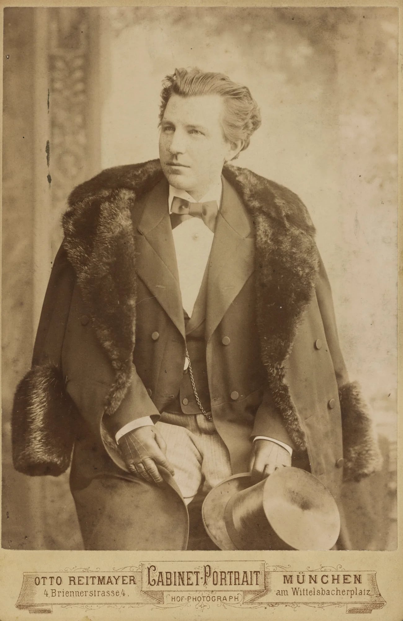 Porträt von Ernst von Destouches (1843–1916) – Gedenkseite