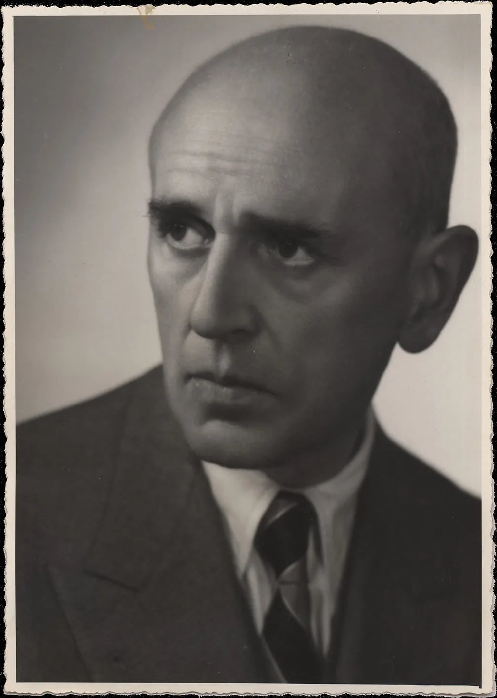 Porträt von Giorgio Federico Ghedini (1892–1965) – Gedenkseite
