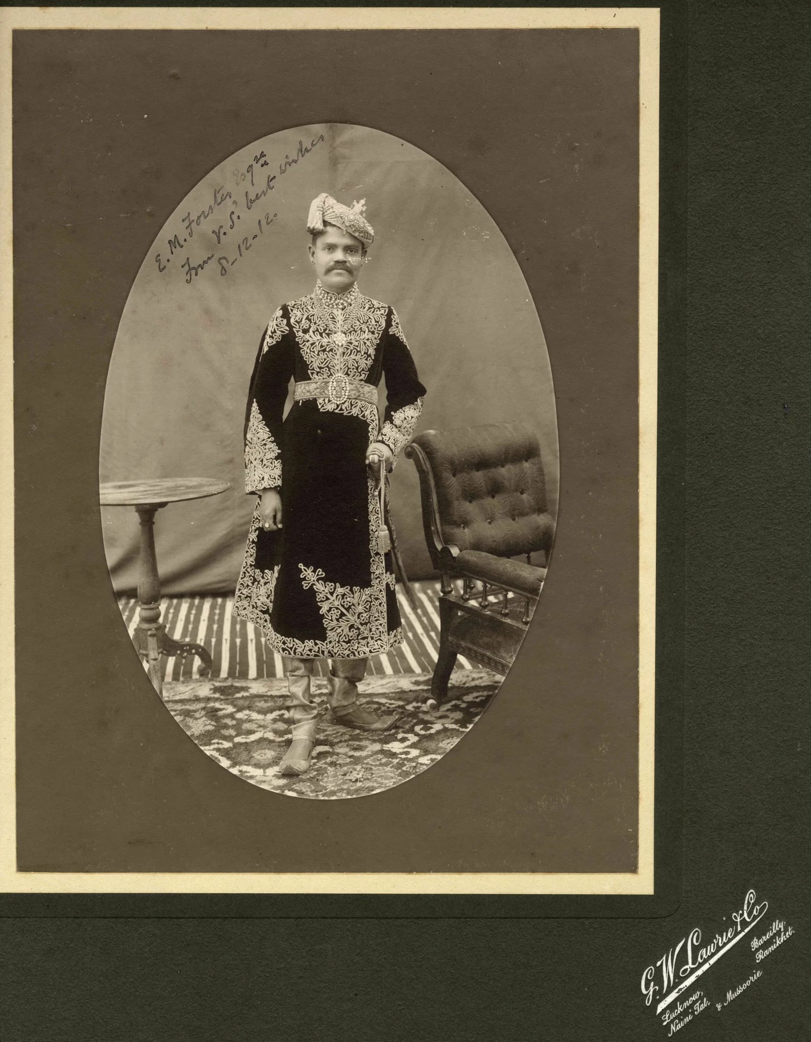 Porträt von Vishwanath Singh (1866–1932) – Gedenkseite