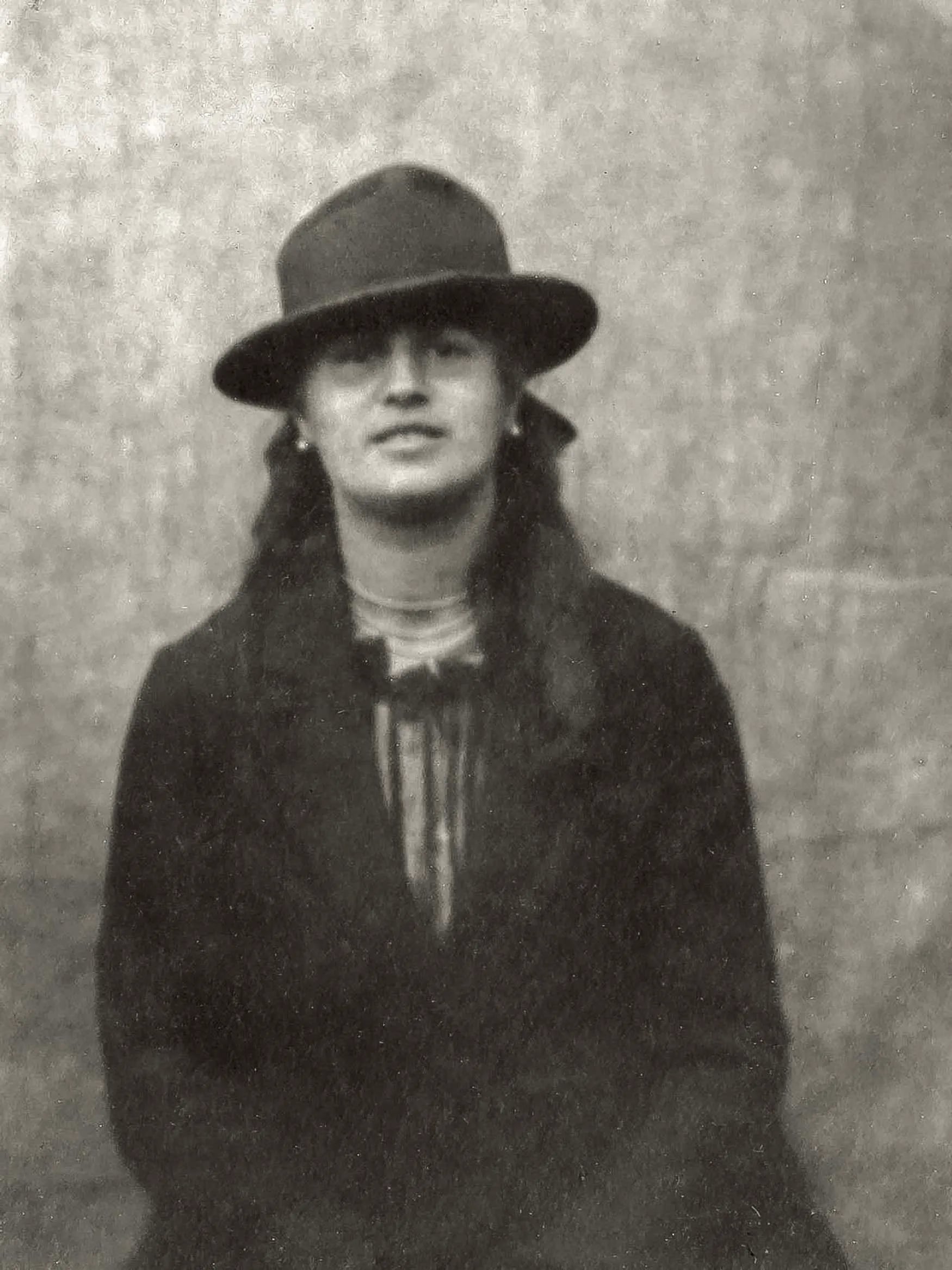 Porträt von Concha Monrás (1898–1936) – Gedenkseite