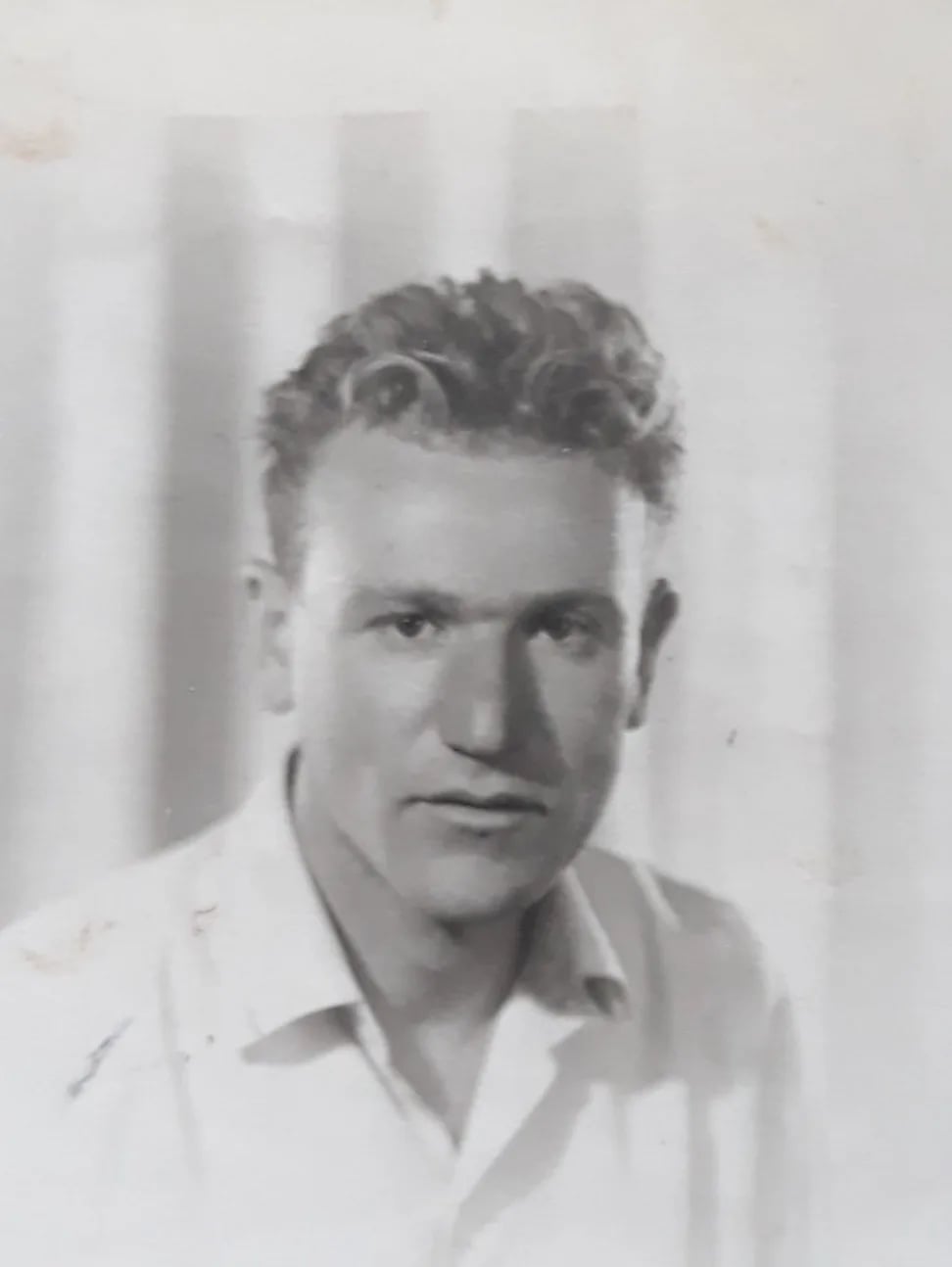 Porträt von Adriano Angerilli (1918–2021) – Gedenkseite