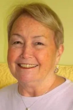 Portrait of Julie Beckett (1949–2022) – memorial page