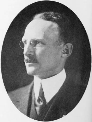 Portrait of John Van Wie Bergamini (1887–1975) – memorial page