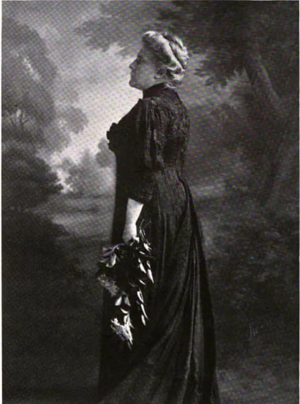 Portrait of Harriet L. Cramer (1848–1922) – memorial page