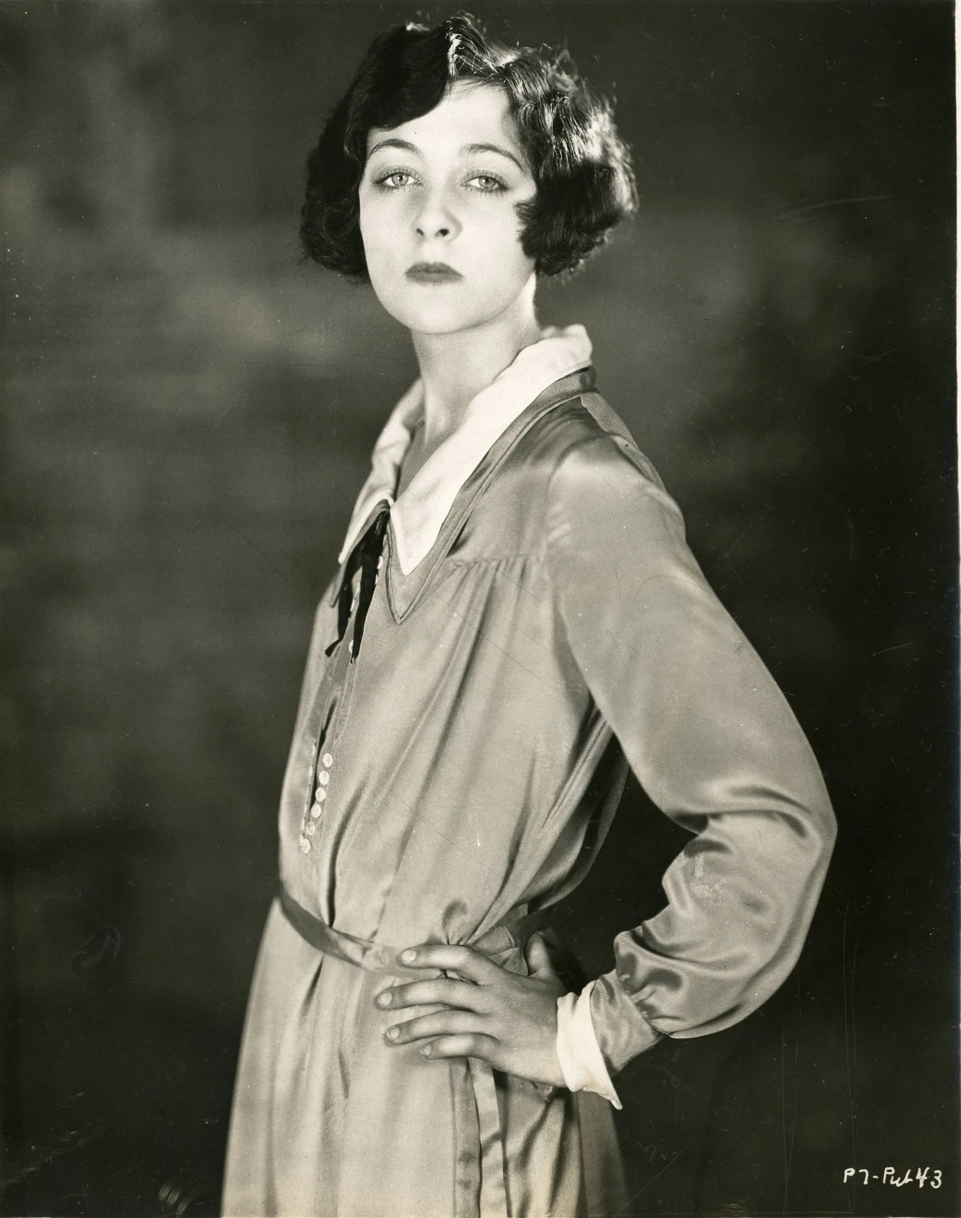 Portrait of Lorna Duveen (1905–1992) – memorial page
