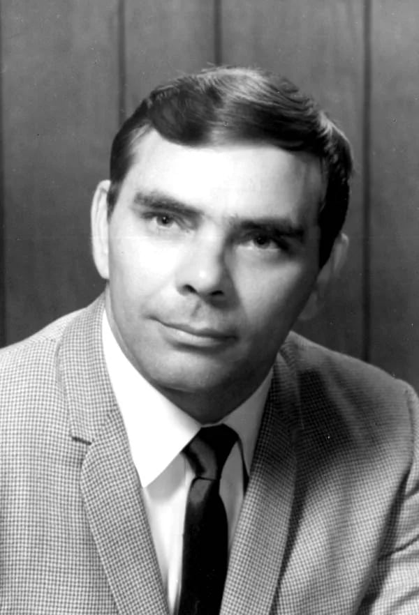 Porträt von F. Eugene Tubbs (1935–1978) – Gedenkseite