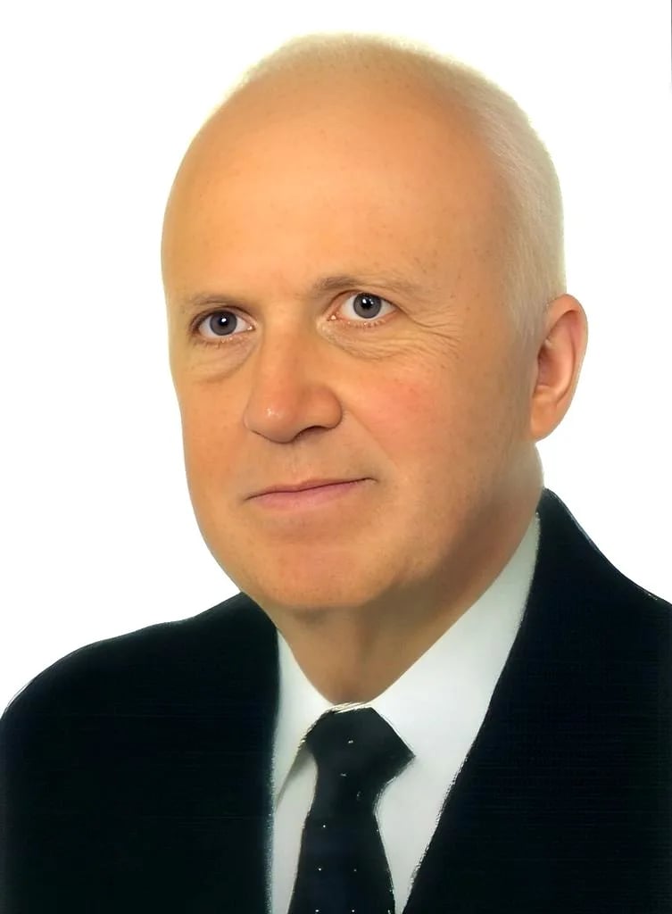 Portrait of Stanisław Głowiński (1931–2022) – memorial page