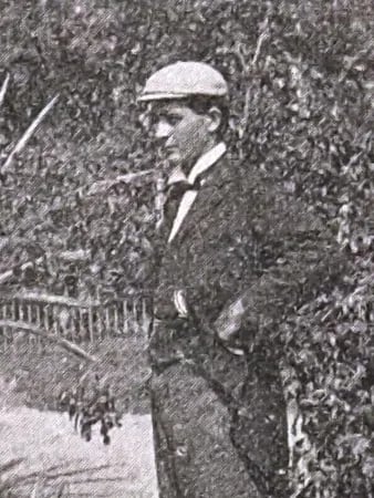 Portrait of David L. Savage (1878–1955) – memorial page