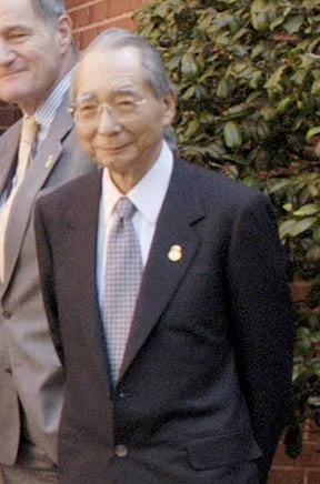 Porträt von Shiokawa Masajūrō (1921–2015) – Gedenkseite