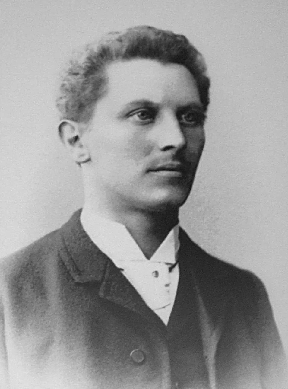 Portrait of Walter Boveri (1865–1924) – memorial page