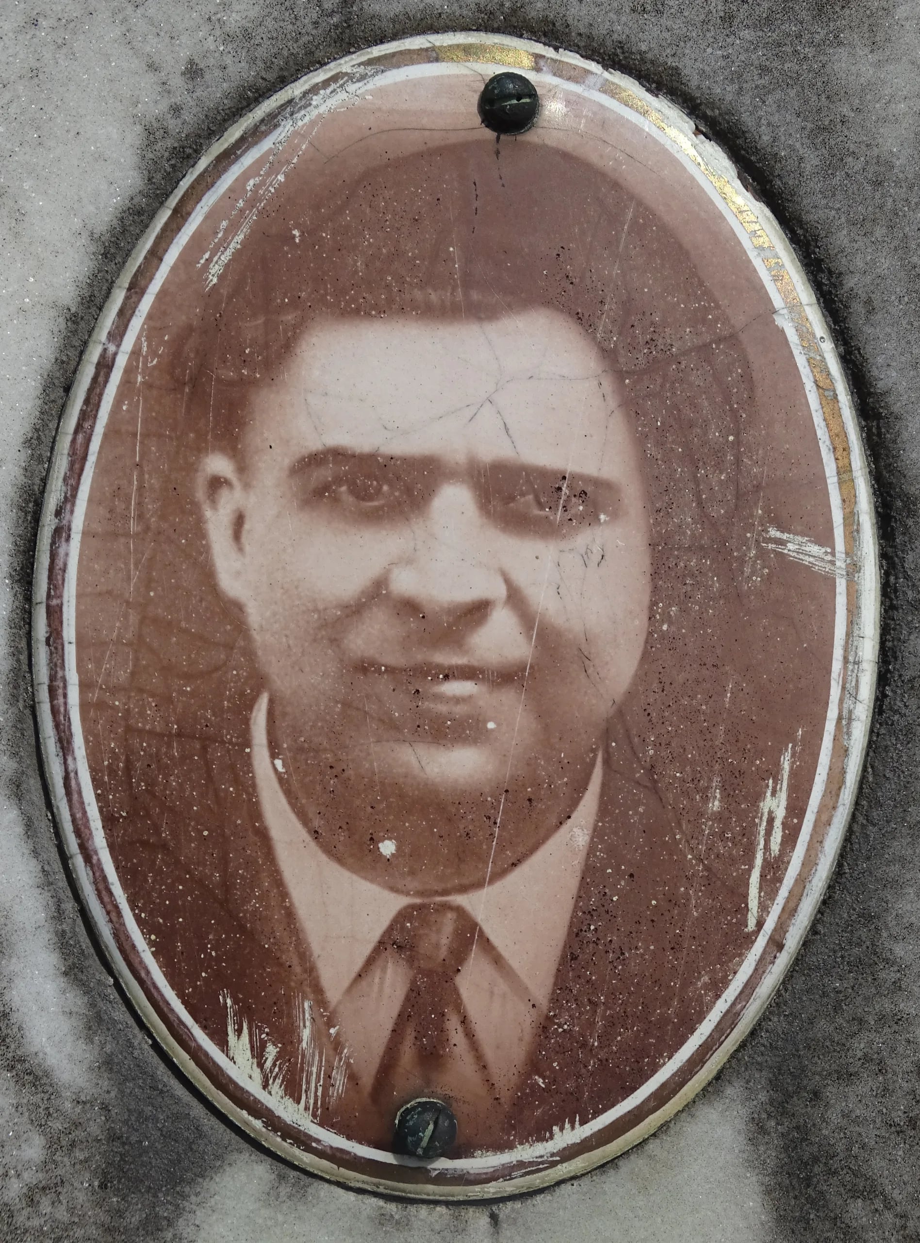 Porträt von Raymond Broudoux (1904–1945) – Gedenkseite