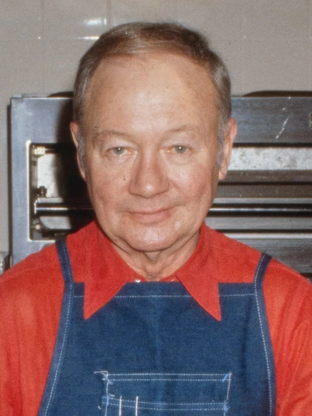 Portrait of Craig Claiborne (1920–2000) – memorial page