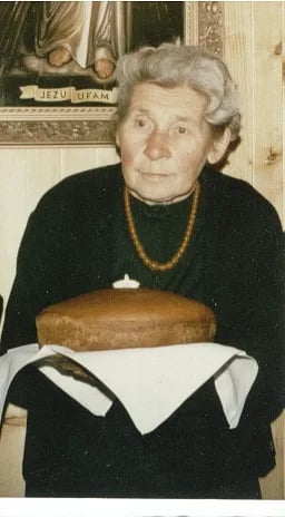 Portrait of Zofia Tetelowska (1921–2003) – memorial page