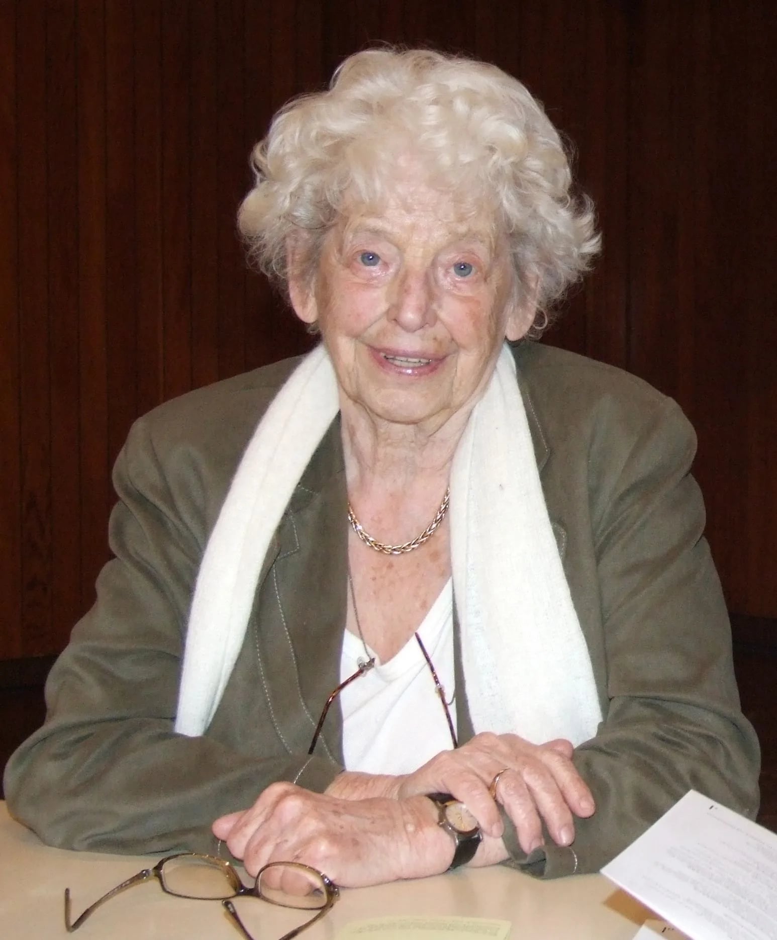 Porträt von Anneliese Knoop-Graf (1921–2009) – Gedenkseite