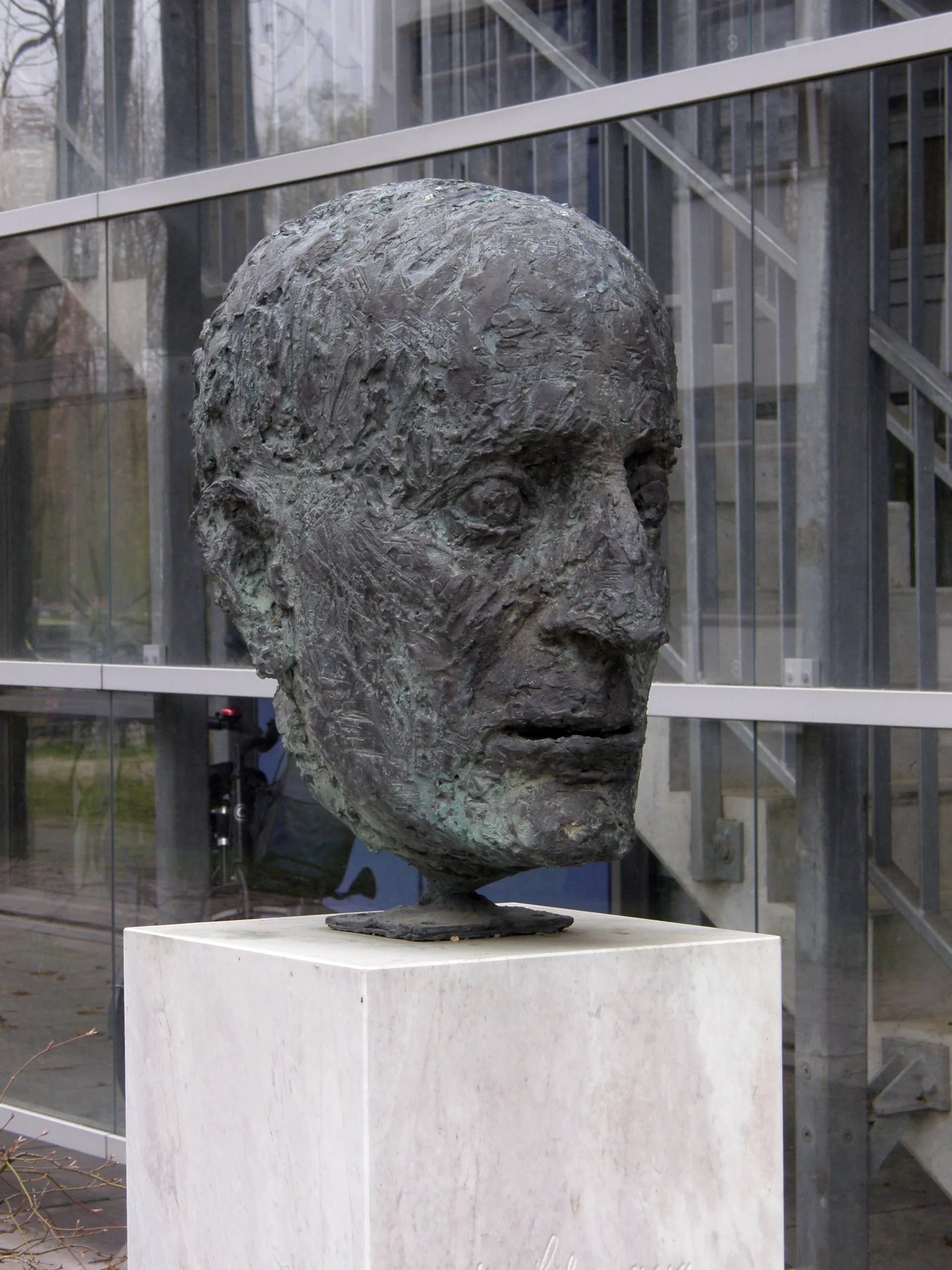 Portrait of Karl Lohmann (1898–1978) – memorial page