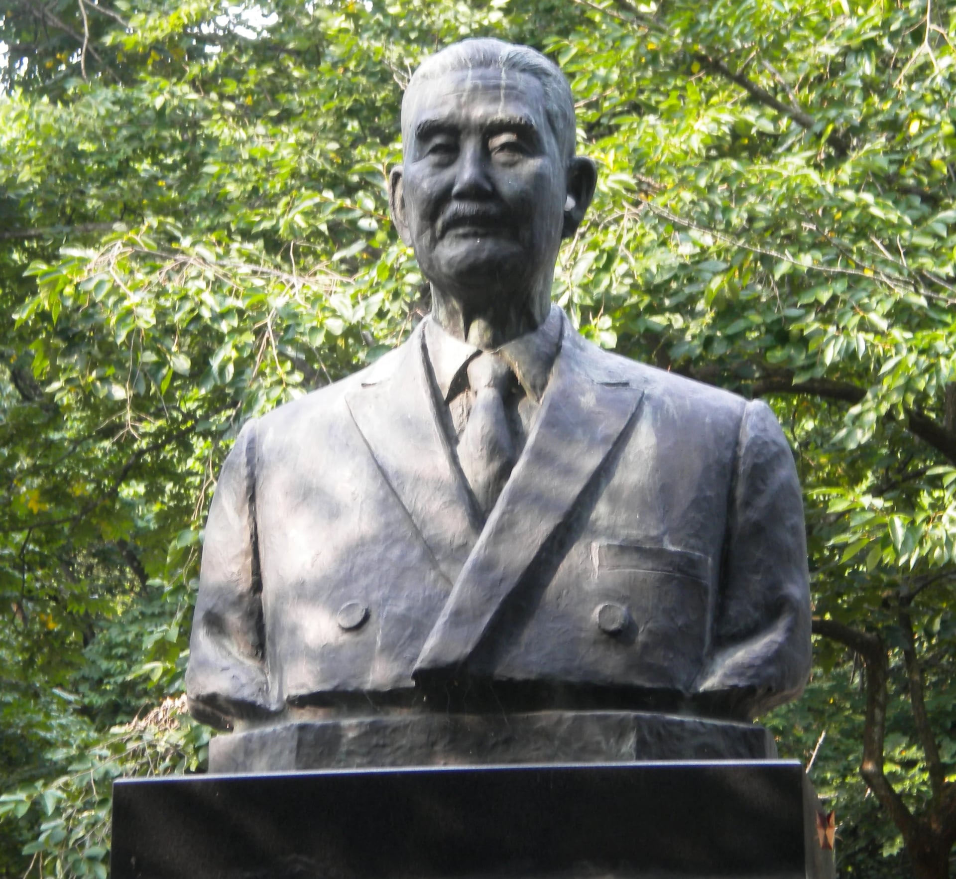 Portrait of Shin Wada (1898–1982) – memorial page