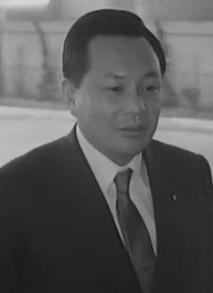 Portrait of Yoshihiko Tsuchiya (1926–2008) – memorial page