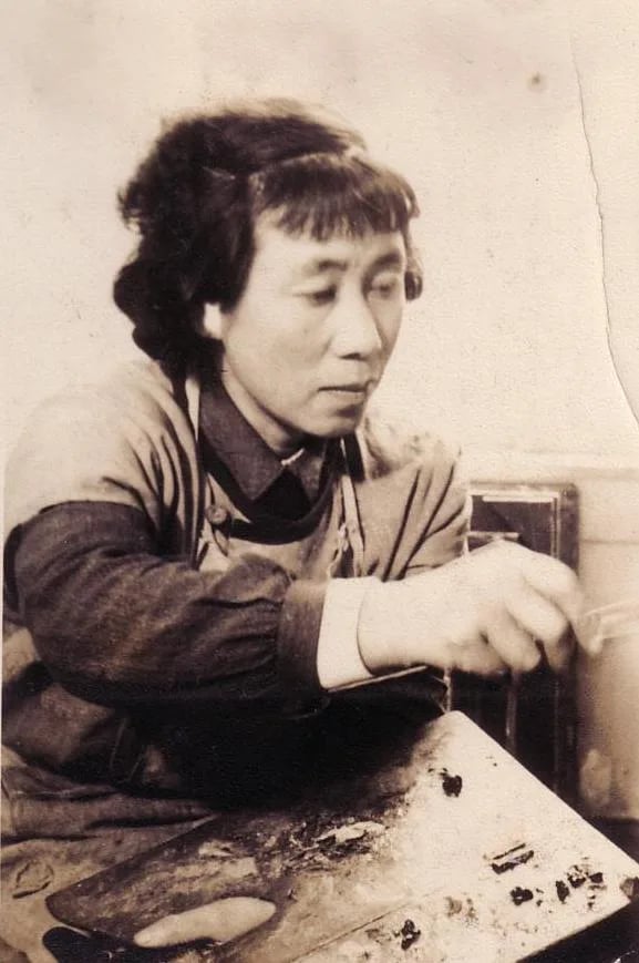 Portrait of Maruki Toshi (1912–2000) – memorial page