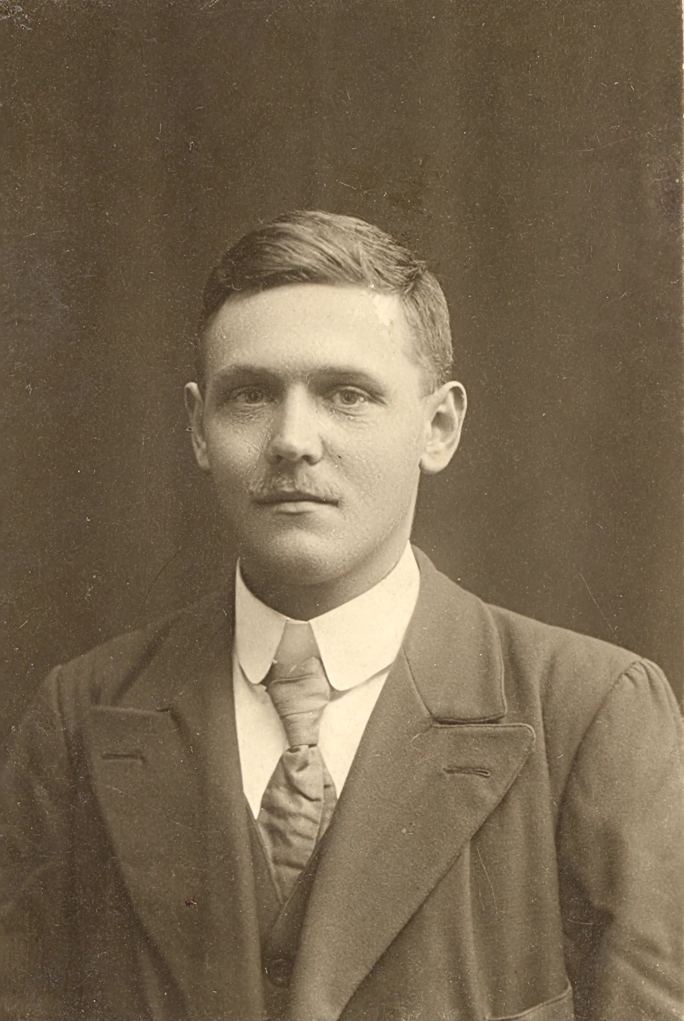 Portrait of Viktor Gabrielsson (1888–1969) – memorial page