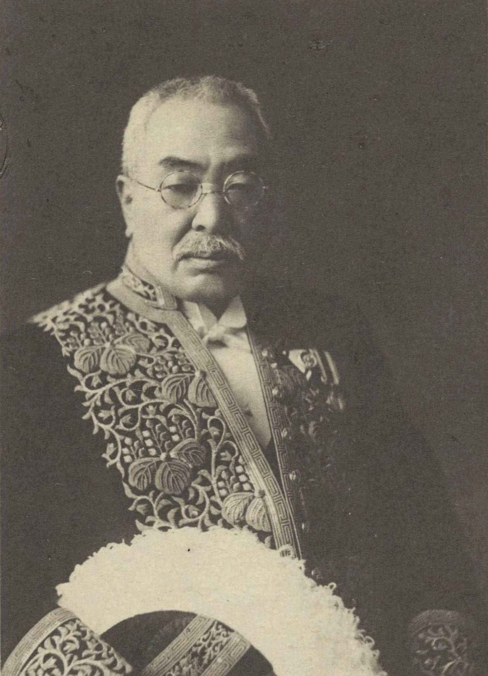 Portrait of Kobori Tomoto (1864–1931) – memorial page