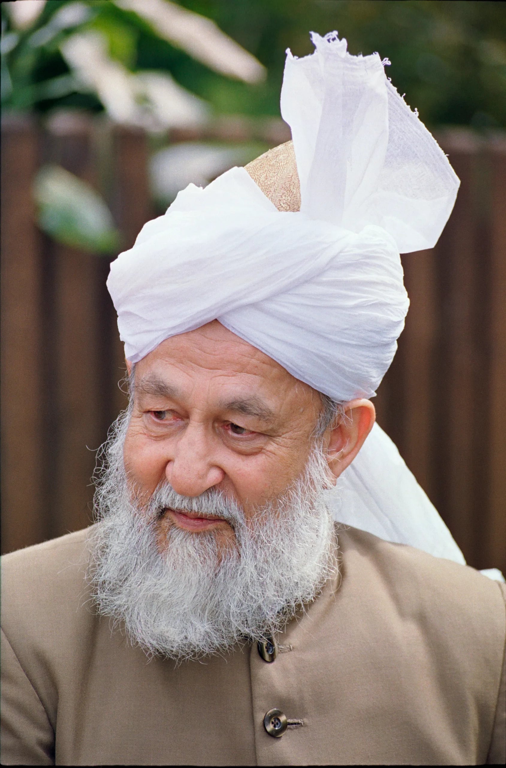 Porträt von Mirza Tahir Ahmad (1928–2003) – Gedenkseite