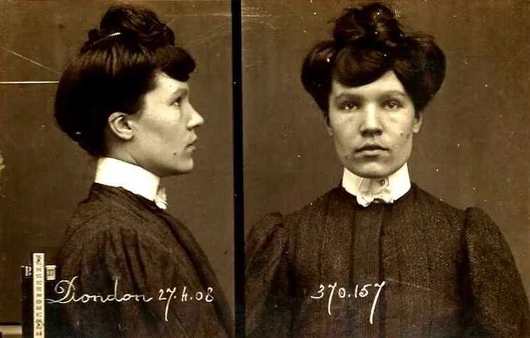 Porträt von Anna Dondon (1884–1979) – Gedenkseite