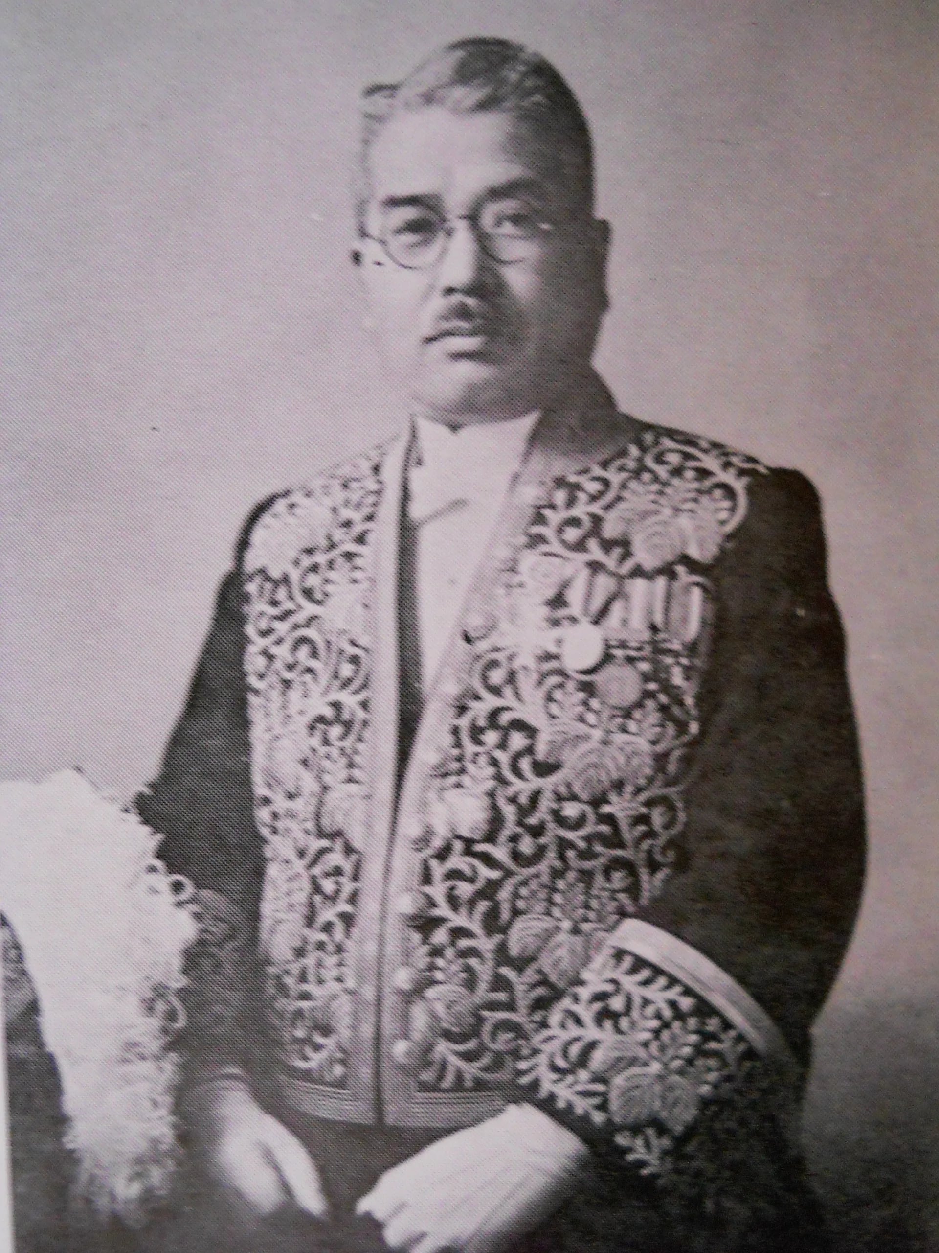 Portrait of Sakae Teshima (1896–1963) – memorial page
