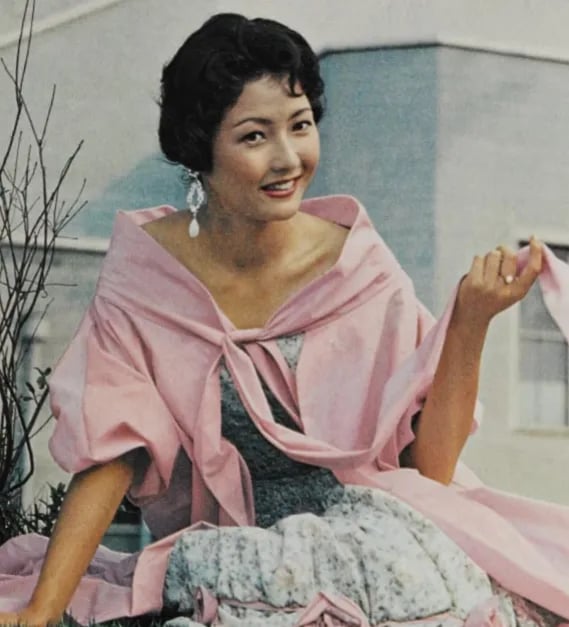 Porträt von Masako Arisawa (1937–2025) – Gedenkseite