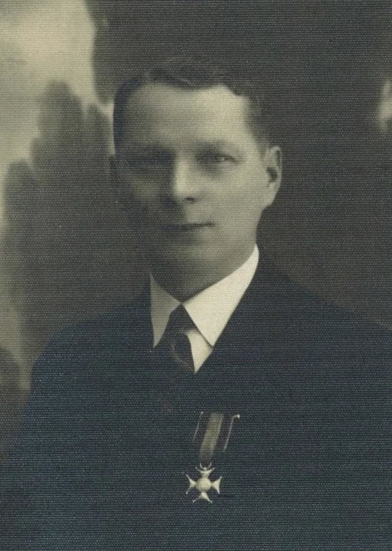 Porträt von Jan Mazurkiewicz (1895–1964) – Gedenkseite