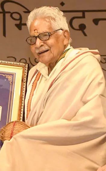 Portrait of Baba Yogendra (1924–2022) – memorial page