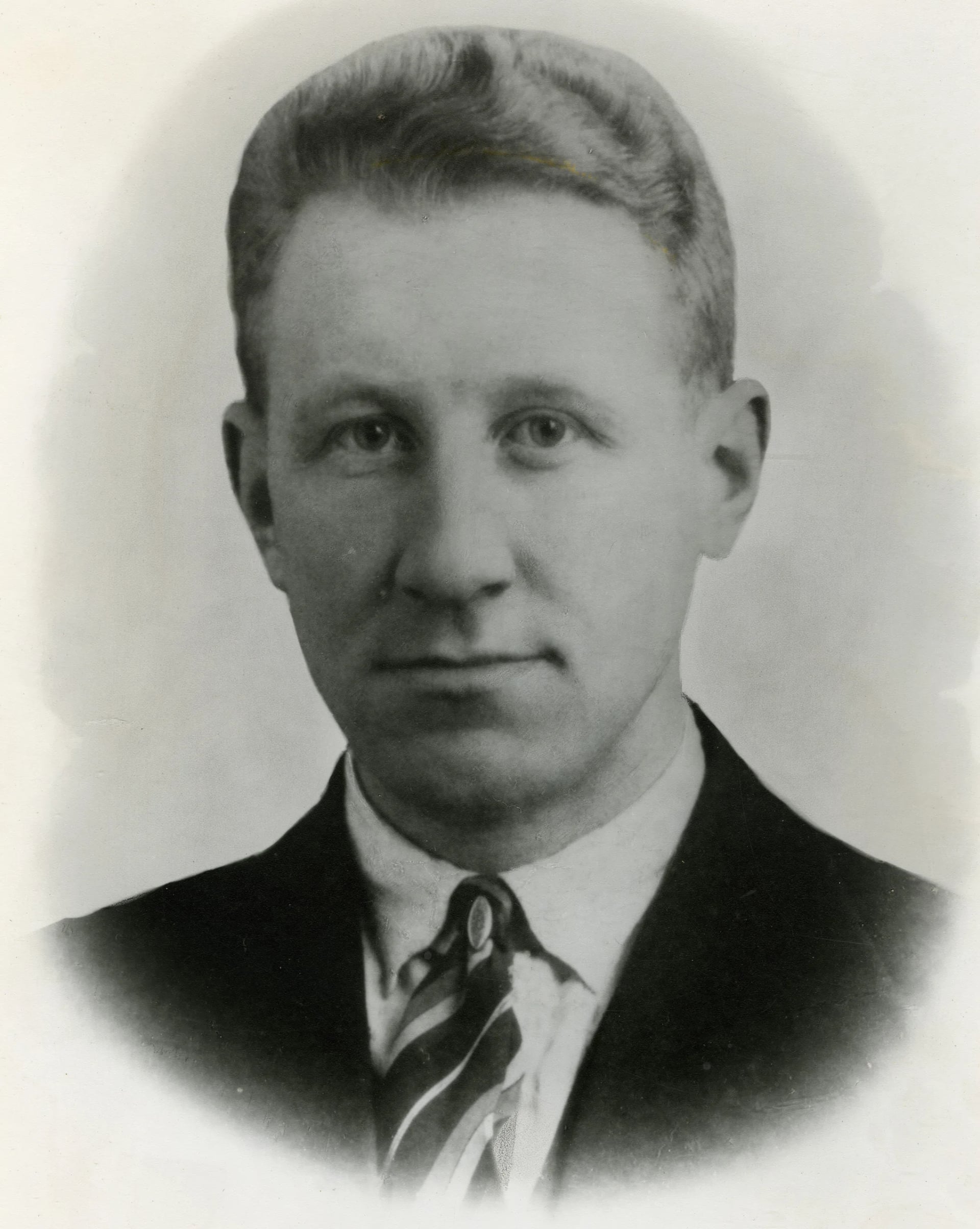 Portrait of Johan Berg (1907–1974) – memorial page