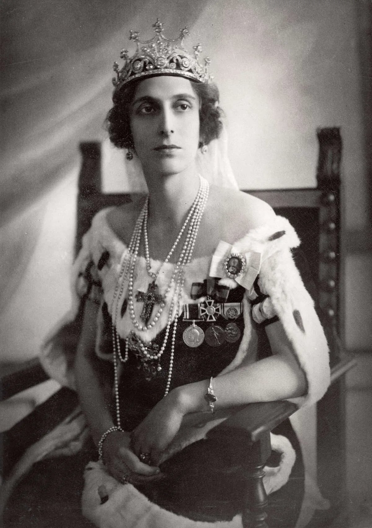 Portrait of Louise Mountbatten (1889–1965) – memorial page