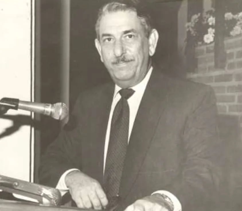 Portrait of Arnaldo Espaillat Cabral (1931–2025) – memorial page