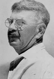 Porträt von Henry Hewgill Stevens (1869–1939) – Gedenkseite