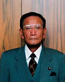 Portrait of Takamori Makino (1926–2008) – memorial page
