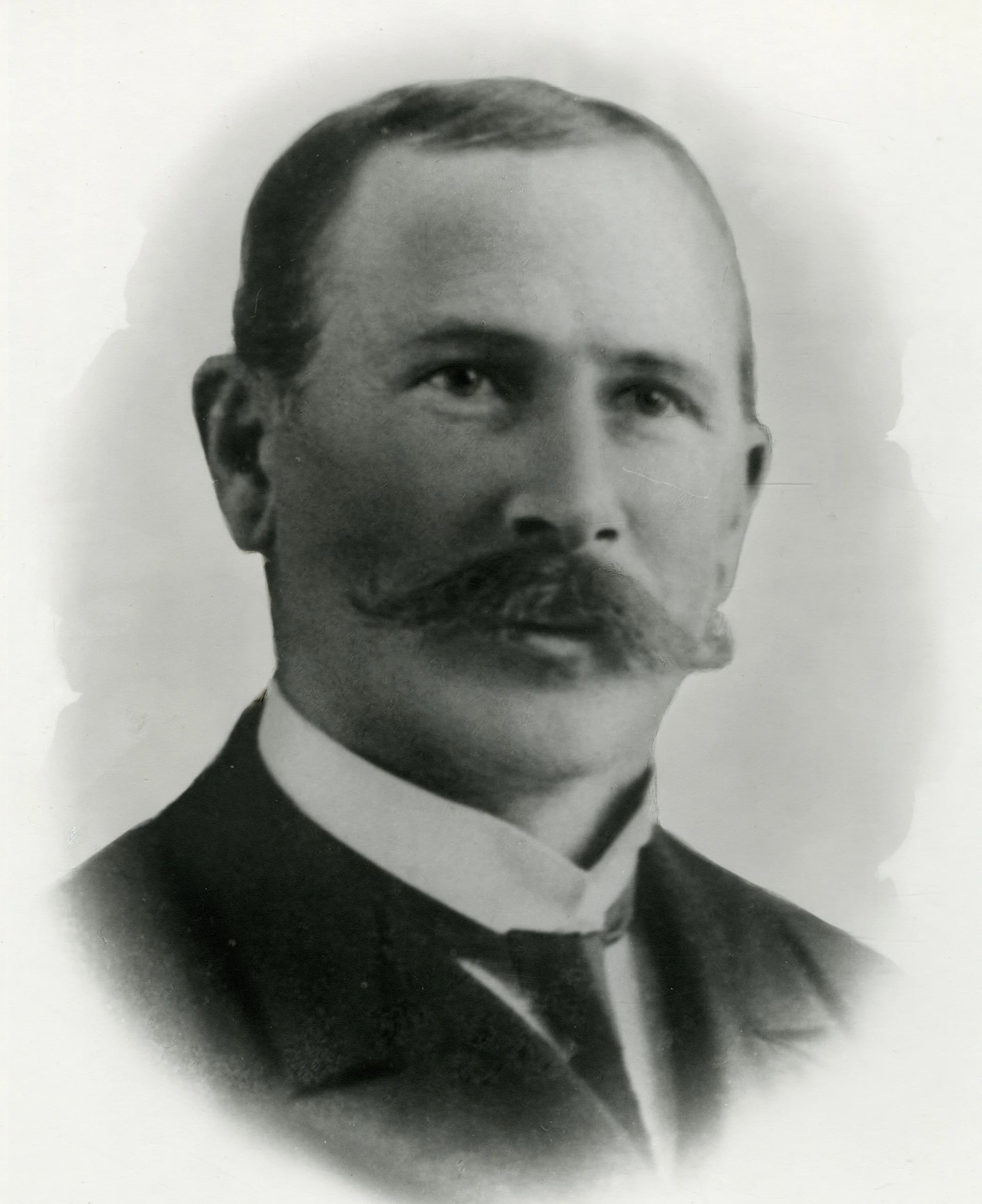 Portrait of Gerhard Wik (1865–1930) – memorial page
