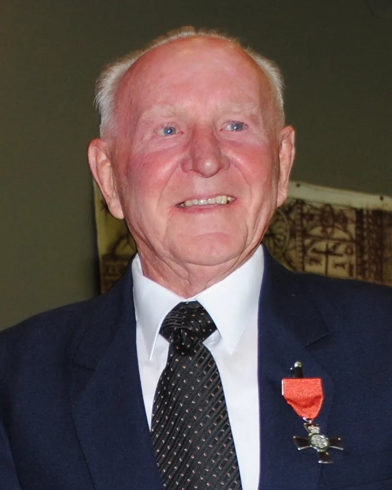 Porträt von Jim Campbell (1929–2022) – Gedenkseite