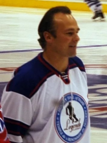 Portrait of Dale Hawerchuk (1963–2020) – memorial page