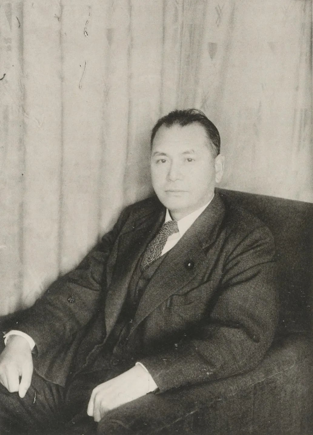 Porträt von Kōsaku Shinoda (1899–1981) – Gedenkseite