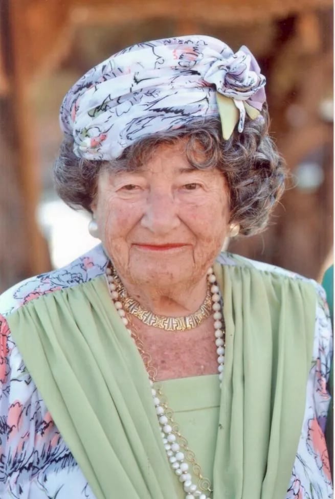 Portrait of Els Bendheim (1923–2023) – memorial page