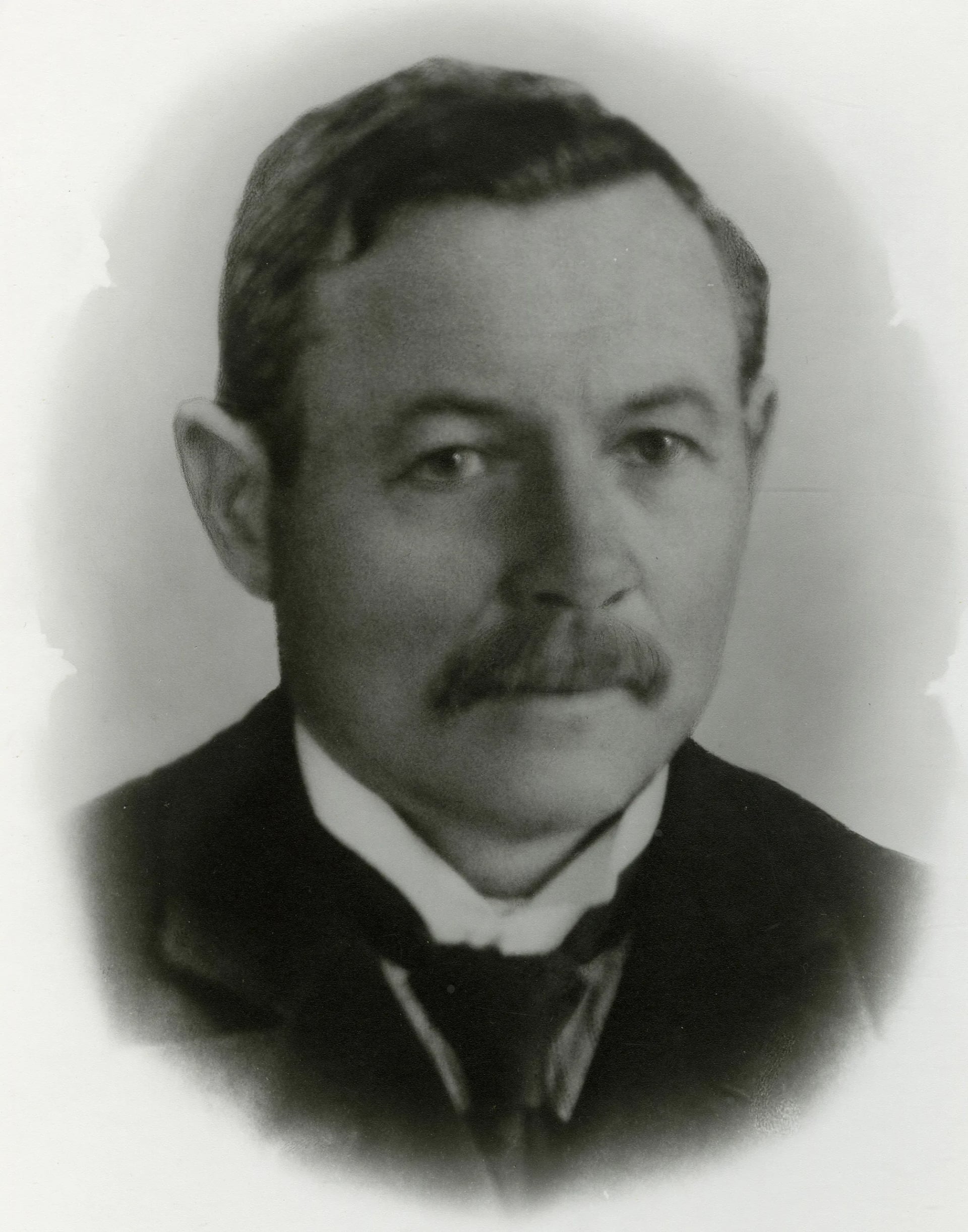Portrait of Albert Guldvik (1866–1955) – memorial page