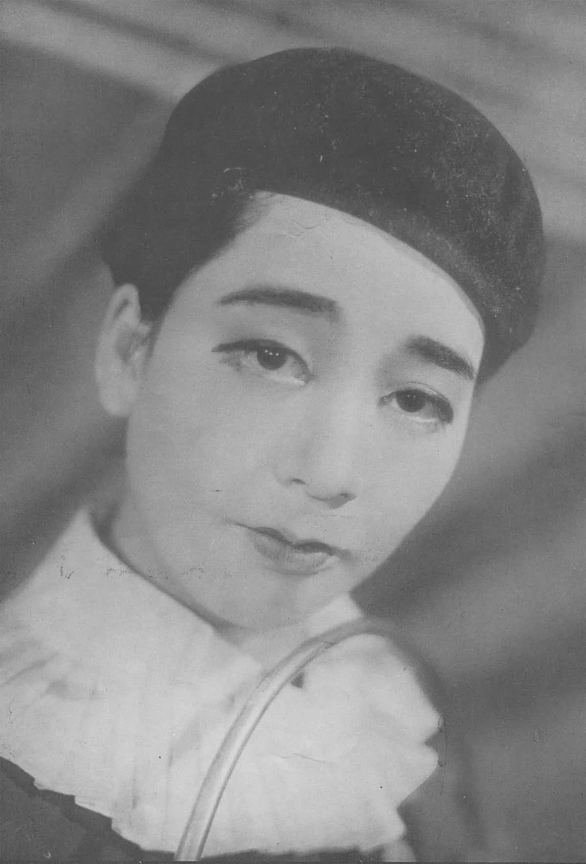 Portrait of Kuniko Ashihara (1912–1997) – memorial page