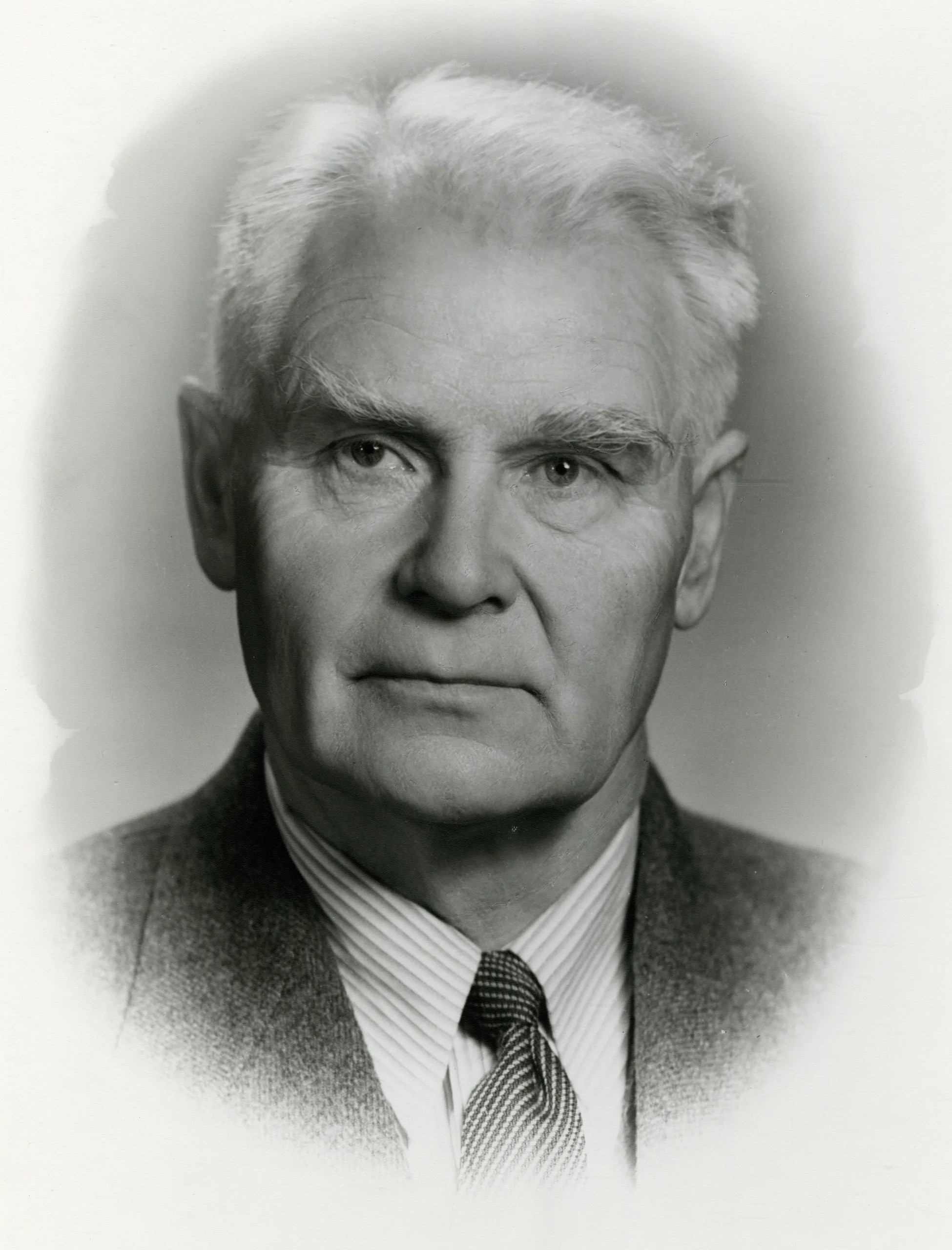 Porträt von Bjarne Opland (1890–1978) – Gedenkseite