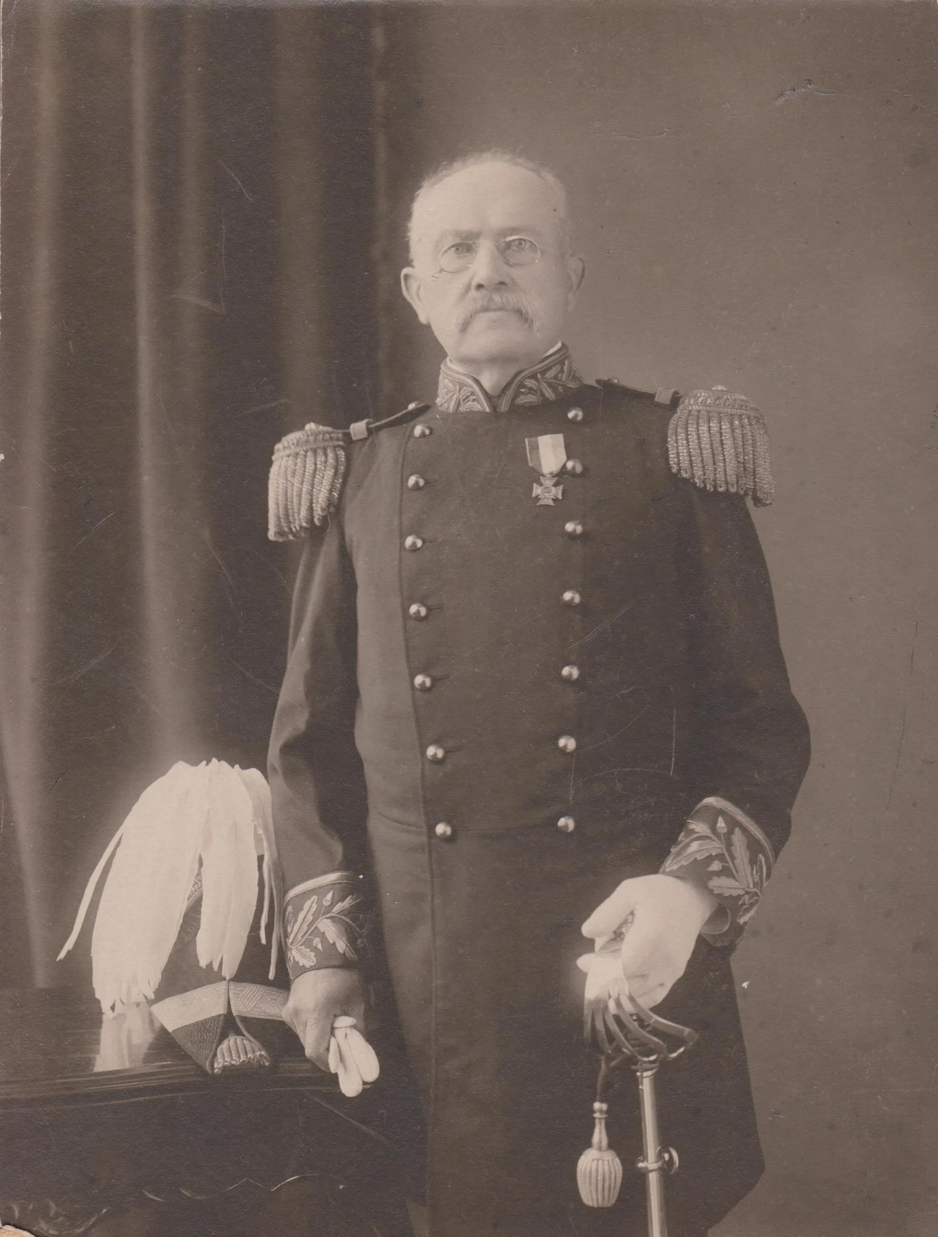 Porträt von Frederik Johann Hinrichs (1838–1909) – Gedenkseite