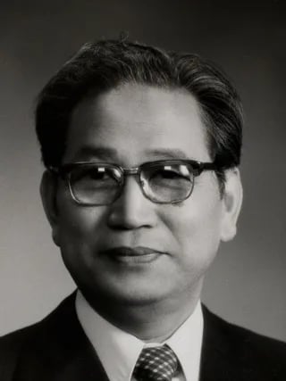 Portrait of Shūzō Seki (1915–2013) – memorial page