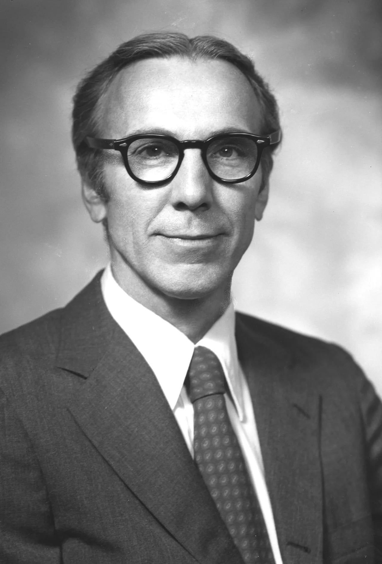 Porträt von Arthur C. Upton (1923–2015) – Gedenkseite
