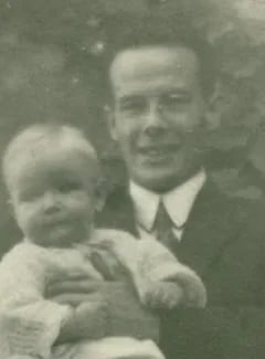 Portrait of Herbert Clarence White (1896–1962) – memorial page