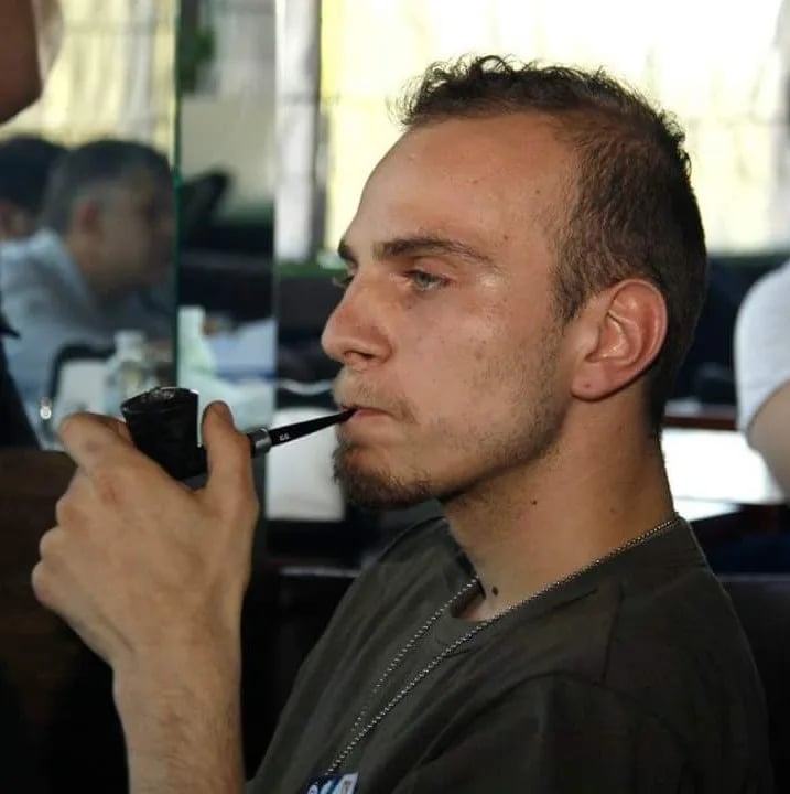 Porträt von Maksym Mykhailov (1990–2022) – Gedenkseite